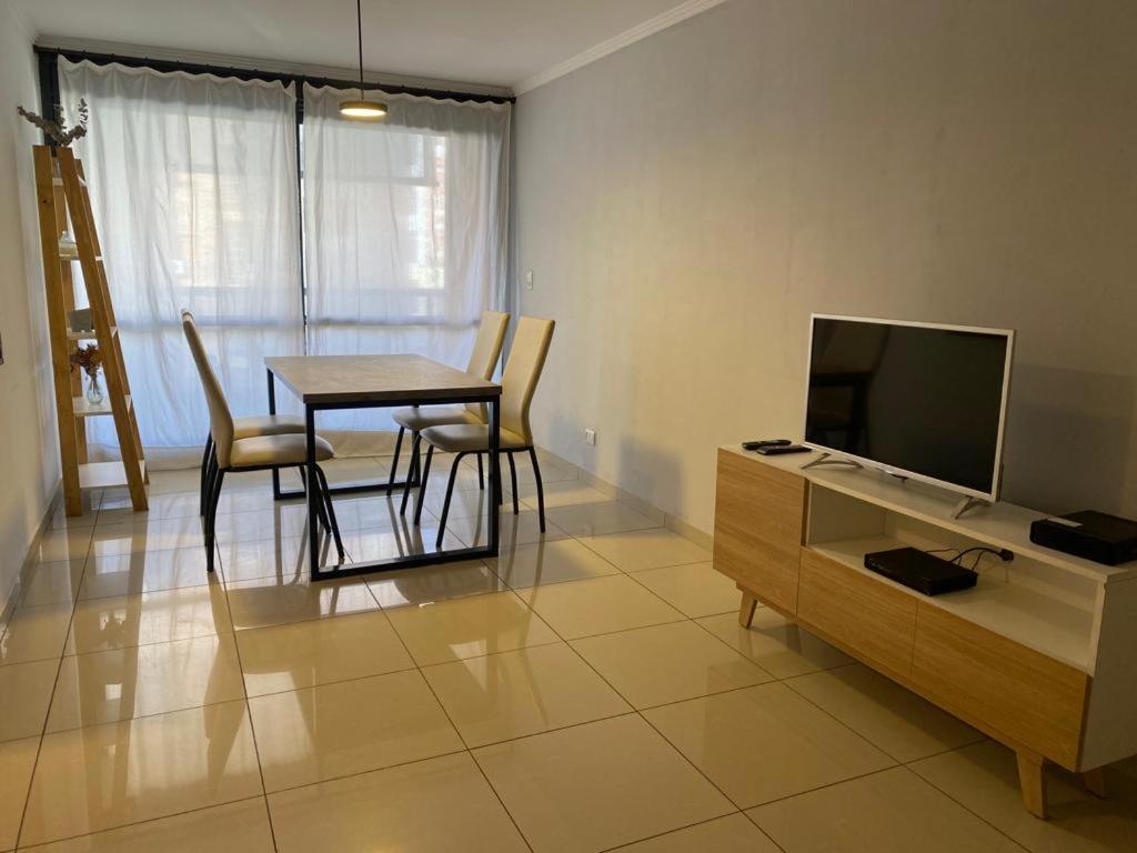 Апартаменты Alojando Departamento Independencia Nva Cba Кордова Экстерьер фото